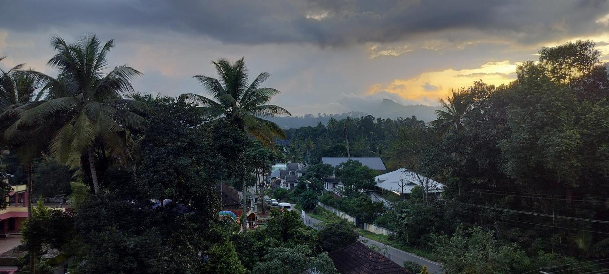 Himadri Munnar Holidays Leilighet Eksteriør bilde