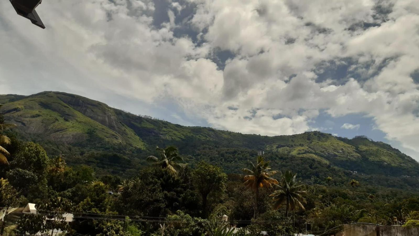 Himadri Munnar Holidays Leilighet Eksteriør bilde